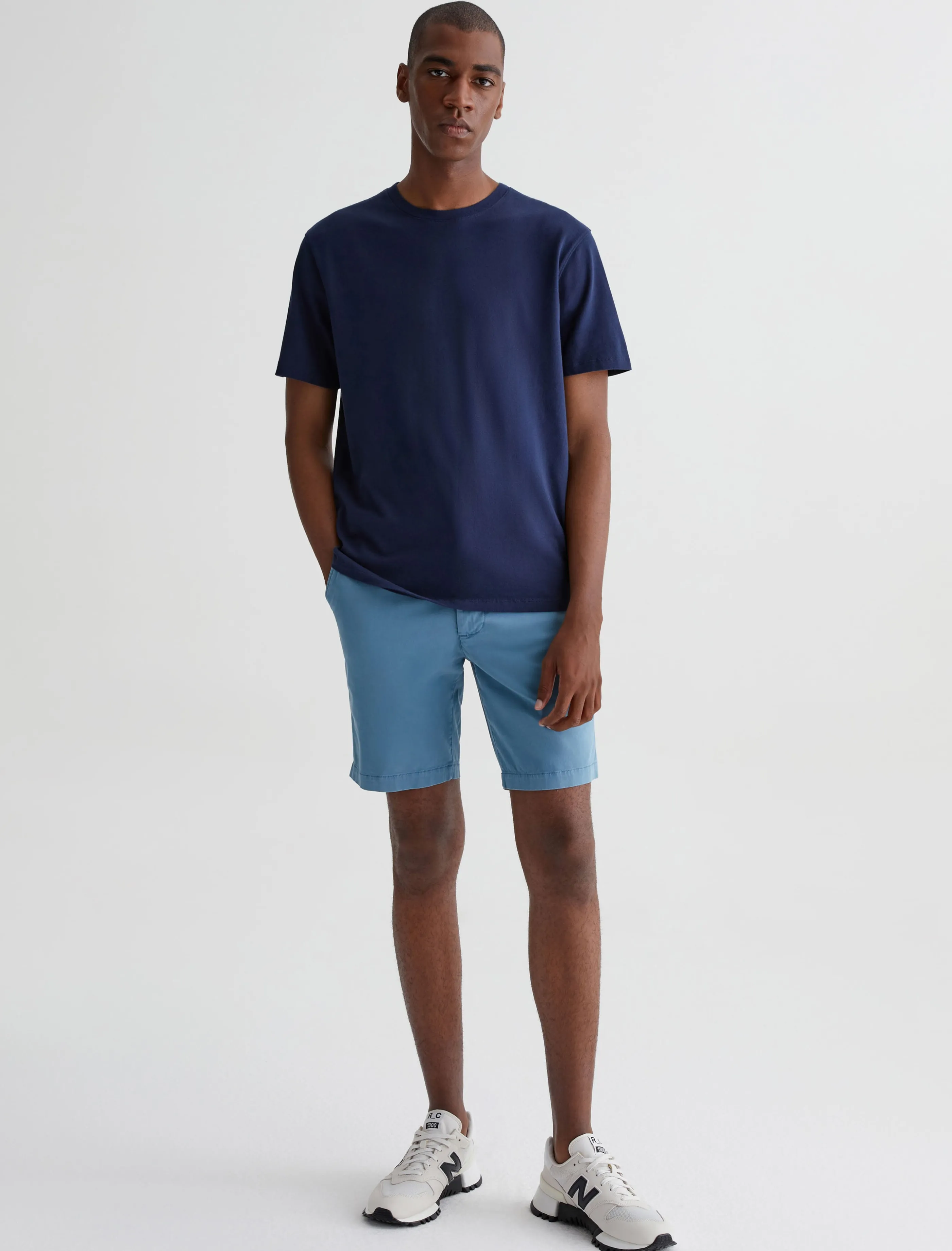 AG Jeans Wanderer Short Sulfur Clear Skies Best